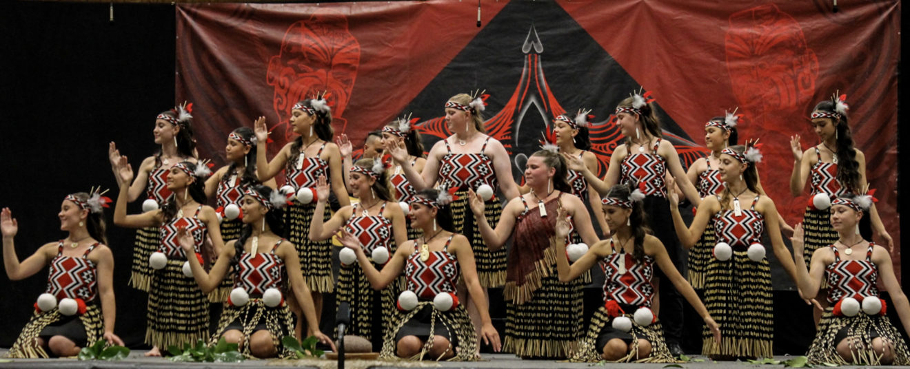 Best Female Haka At ASB Polyfest | Te Reo O Te Roto