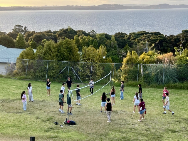 Choralation_camp_volleyball_