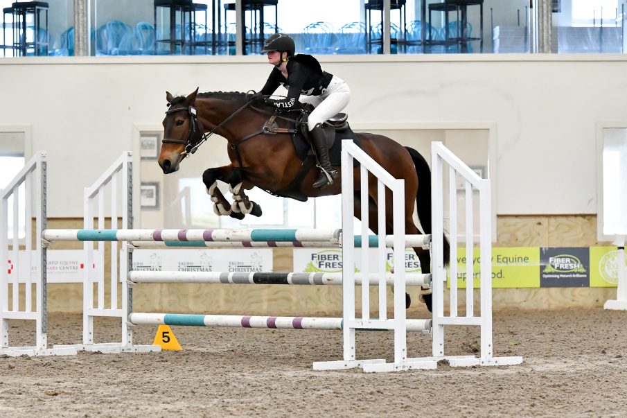 Samantha Syme equestrian